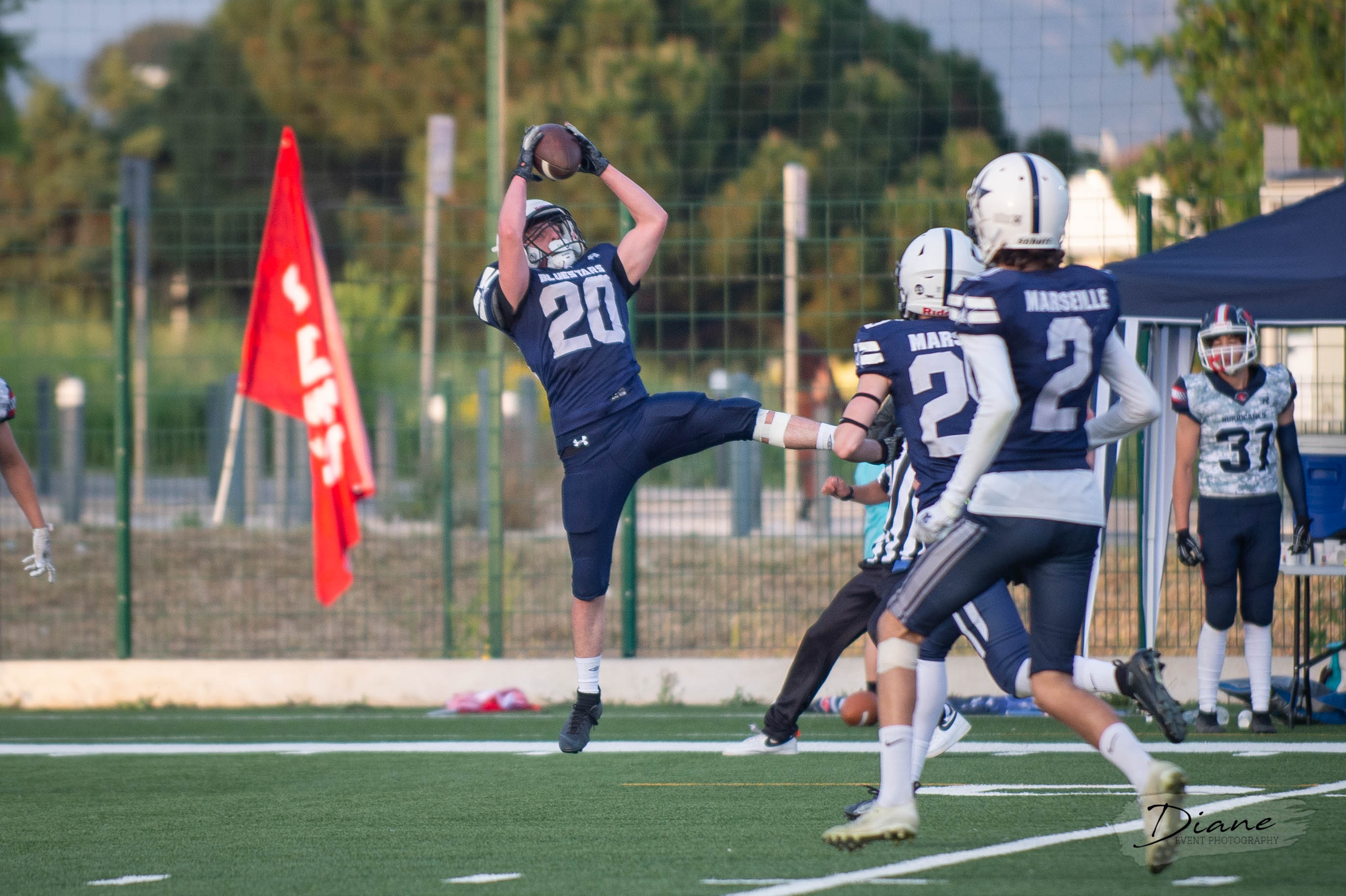 FINALE DE CONFÉRENCE U19: LES BLUE STARS EN FINALE DU CASQUE DE SAPHIR