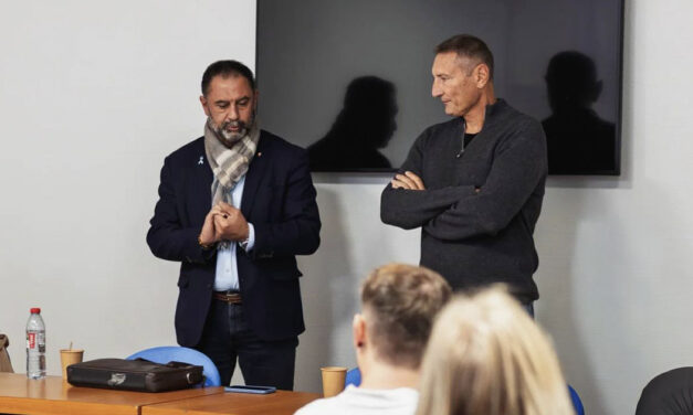 FREDERIC PAQUET EN VISITE A MAUBEUGE POUR RENCONTRER LES CLUBS DES HAUTS-DE-FRANCE  